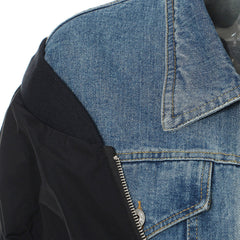 Dekonstruierte Hybrid-Bomberjacke aus Denim mit Kontrastkragen und Button-Down-Kragen