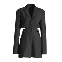 Ausgefallener, langer, taillierter Blazer mit Revers, Gürtel, Schulterpolstern und Cut-Out