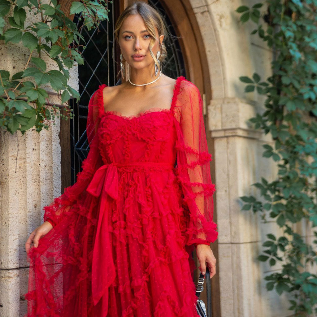 Maxikleid aus Tüll im französischen Stil mit Herzausschnitt, Bischofsärmeln, A-Linie, Rüschen und gepunktetem Stufenmuster