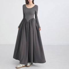 GRAUES MAXI-Kleid mit V-Taille