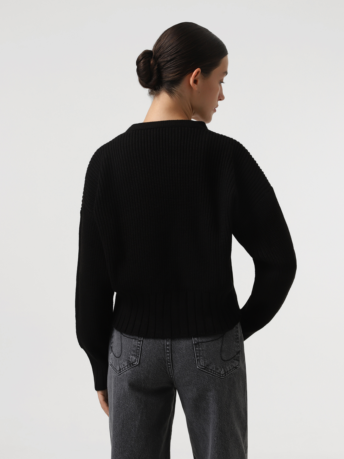 Bow-tie Sweater