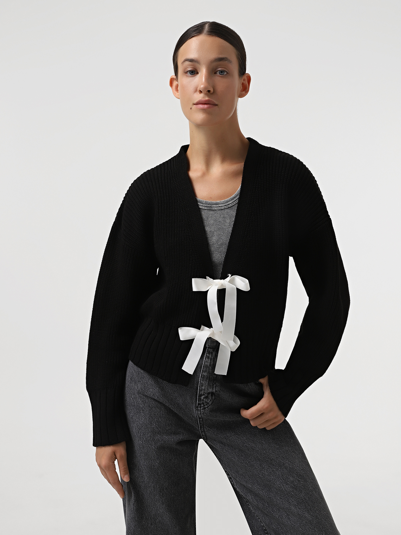 Bow-tie Sweater