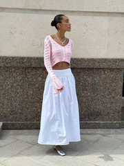 V-neck solid color short knit top