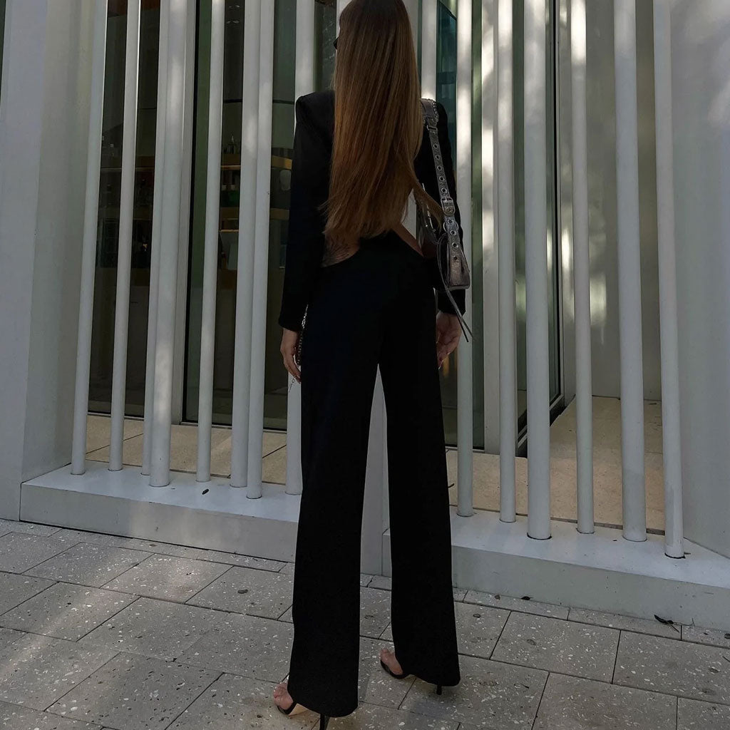 Ensemble assorti blazer court et pantalon à taille basse avec chaîne métallique - Noir