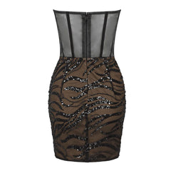 Robe de soirée mini bustier froncée en maille transparente avec cristaux scintillants et paillettes