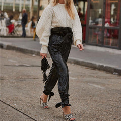 Pantalon taille haute à ceinture et sequins scintillants avec lien à la cheville - Noir