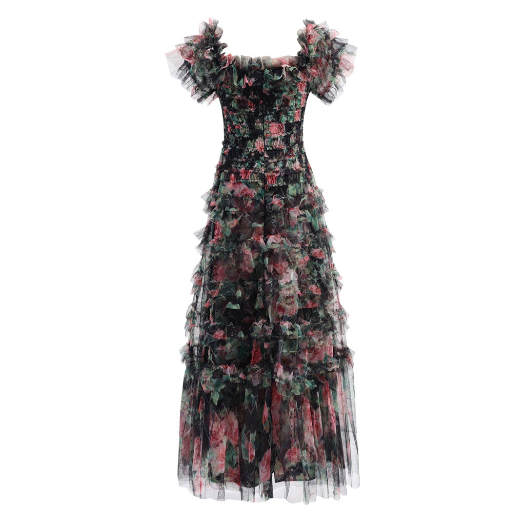 Robe longue en tulle à volants et à épaules dénudées et manches courtes à imprimé floral