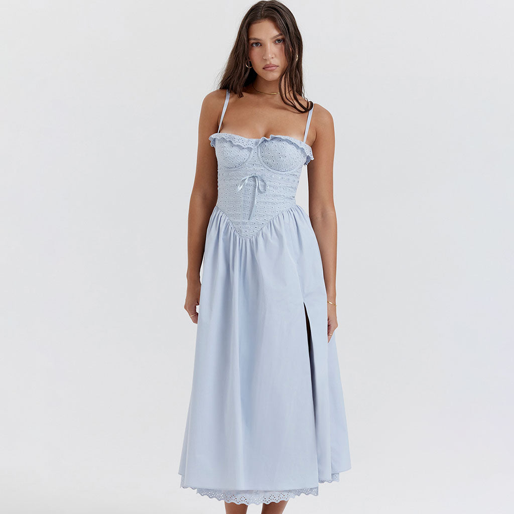 Süßes Midi-Sommerkleid mit Rüschenbesatz, Schnürung, Schlitz und hoher Taille