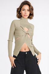 Gerippter Pullover mit Cut-Outs - Khaki