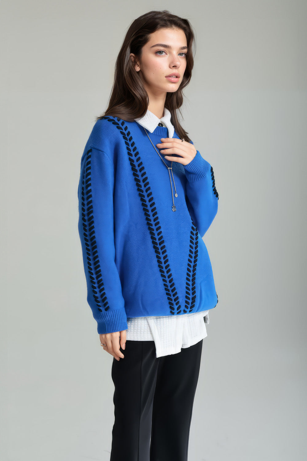 Oversize-Pullover mit Stickerei - Blau