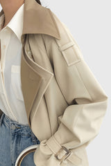 Doppellagiger langer Trenchcoat - Hellbraun