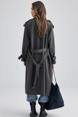 Zweireihiger, schlichter Trenchcoat - Grau