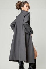 Langer Mantel mit Kragen - Grau