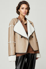 Zweireihige Jacke aus Lammfellimitat - Braun