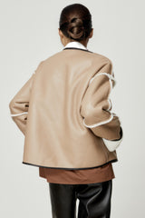 Zweireihige Jacke aus Lammfellimitat - Braun