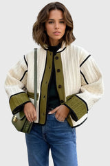 Kurze geknöpfte Jacke aus strukturiertem Stoff - Grün