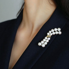 Broche en forme de branche de perle d'eau douce lustrée plaquée or 18 carats VICTORIAN FANTASIA