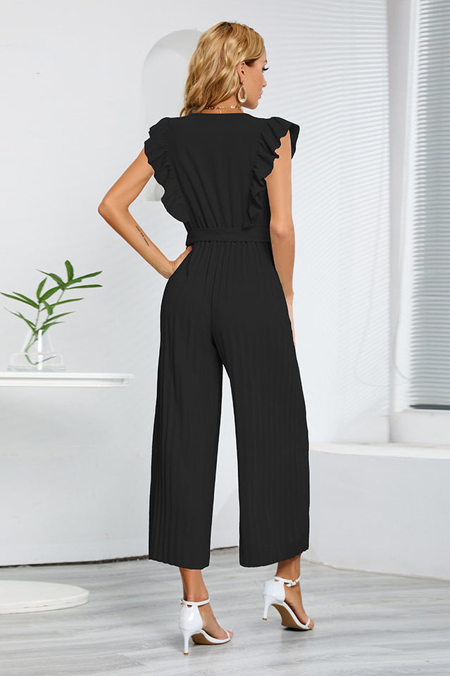 Jumpsuit mit V-Ausschnitt, Falten und Gürtel