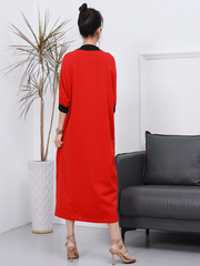 Robe mi-longue tricotée à manches courtes de couleur unie pour femme