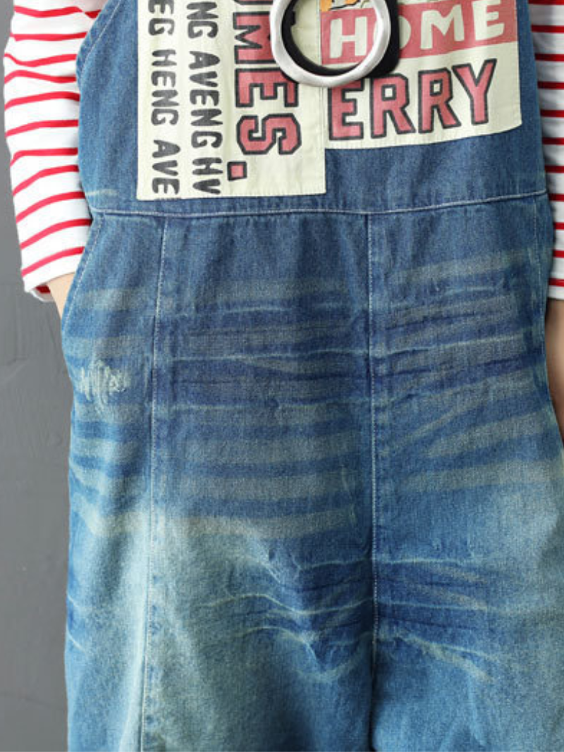 Kurzer Jeans-Overall mit Patches im Bohème-Stil