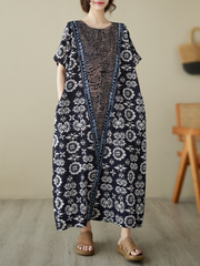 Crazy Love – Kaftankleid mit Alphabet-Blumenmuster