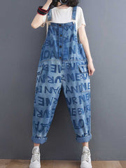 Latzhose aus Denim mit hoher Taille und Alphabet-Buchstabendruck