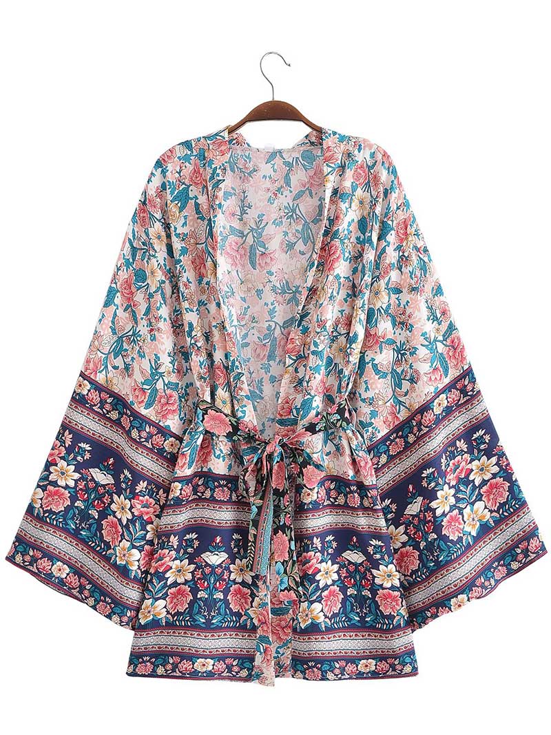 Kimono court à imprimé floral bleu, rose et blanc