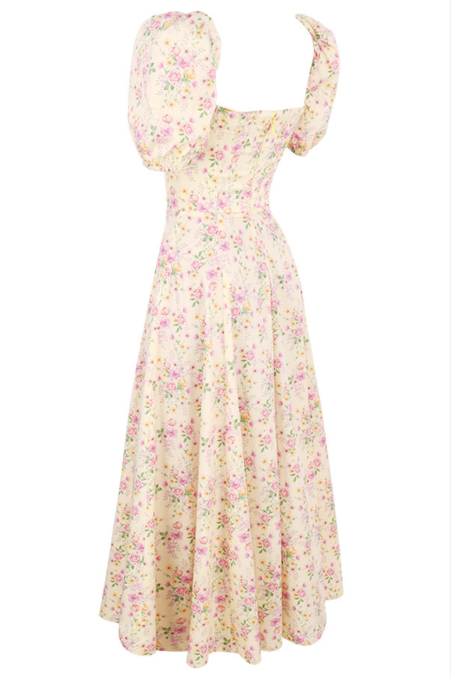 Robe mi-longue bohème à manches bouffantes et à fleurs