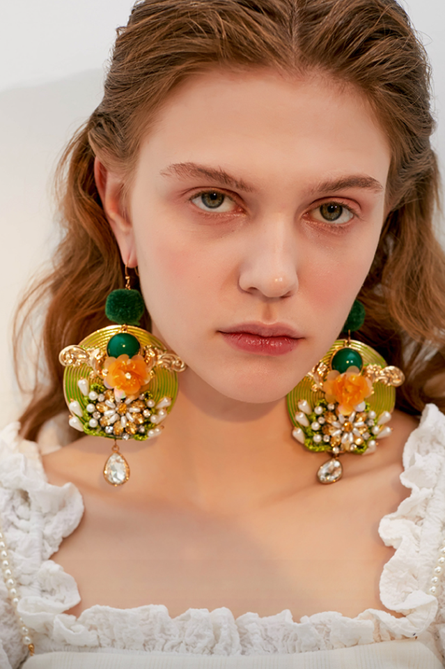 Boucles d'oreilles à fleurs de Bohème 