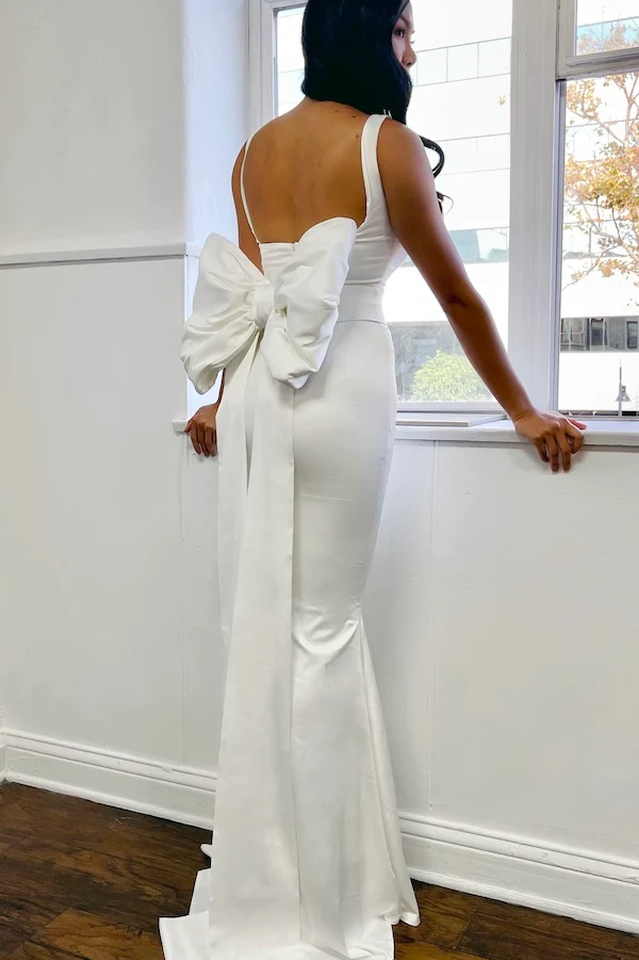Angelina Oversized Bow Gown