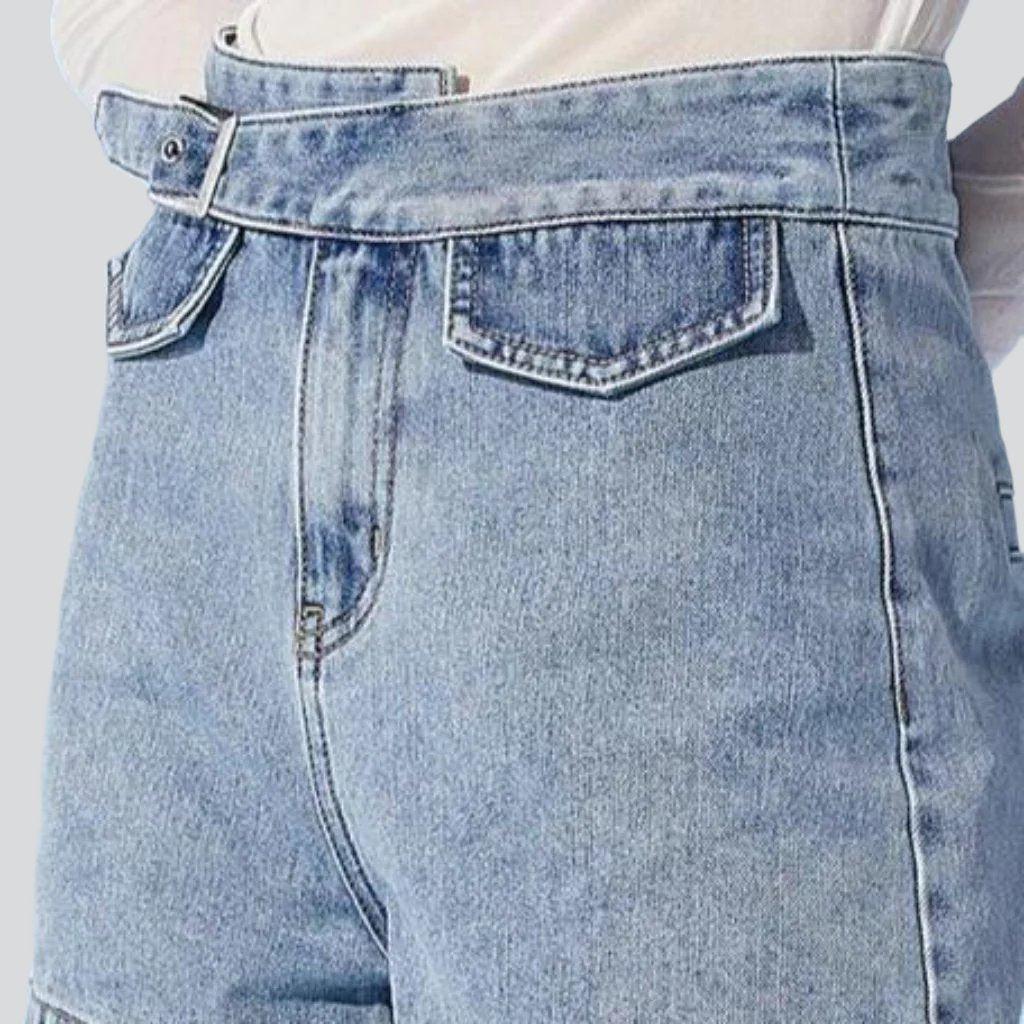 Short femme avec ceinture en jean