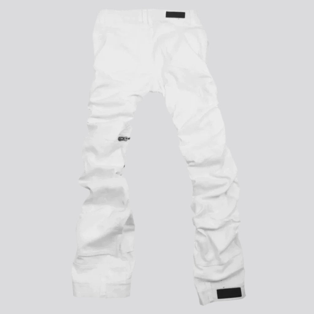 Zippered men's fashion jeans