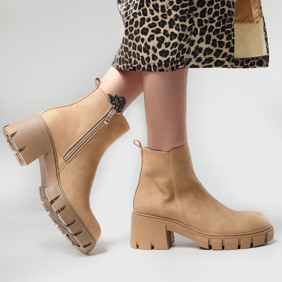 Chelsea Style Faux Leather Lug Sole Block Heel Ankle Boots - Khaki