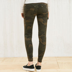 Classic Camo Print Patch Pocket Mid Waist Skinny Jeans - Green