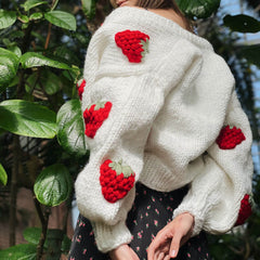 Joli cardigan boutonné à manches évangélistes cloutées à fraises - Blanc