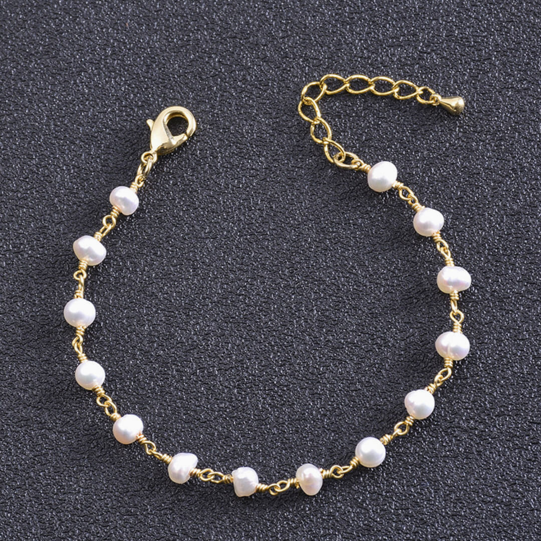 Fall In Love Pearlized Beaded Trimmed Plated Chain Bracelet - Gold