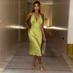 Glossy Backless Pleated Halter V Neck Cocktail Midi Dress - Green