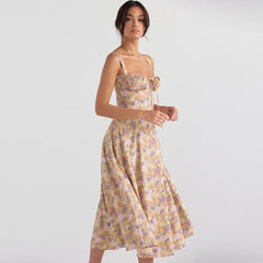 Wunderschönes Midi-Sommerkleid mit Blumenmuster, Schnürung hinten und Schlitz - Grün