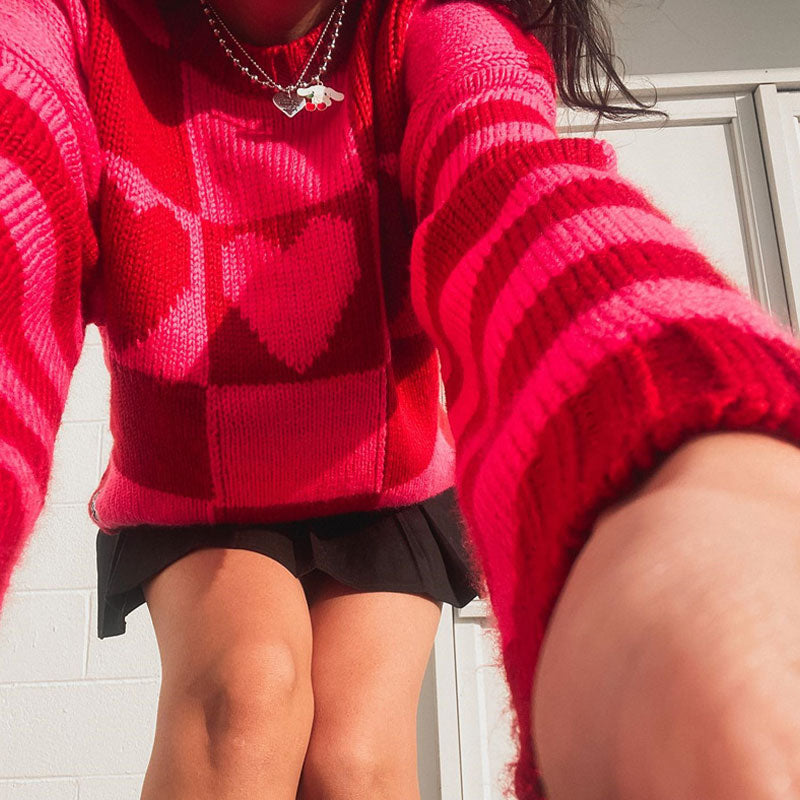 Oversized Heart Checkered Pattern Long Sleeve Rib Knit Sweater - Red