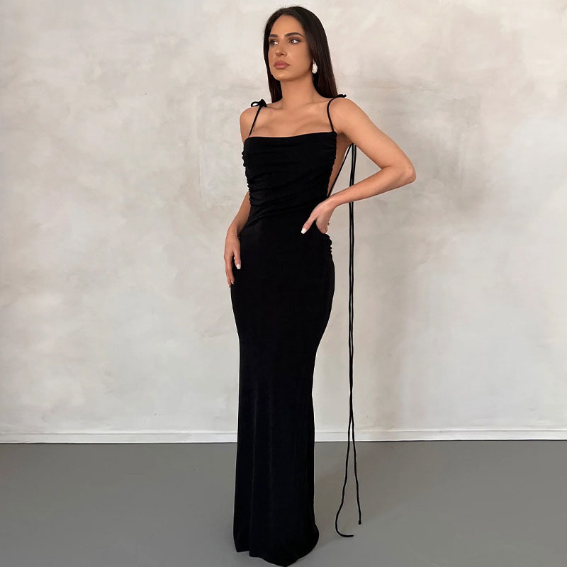 Robe longue transparente dos nu à col bénitier et bordure froncée - Noir