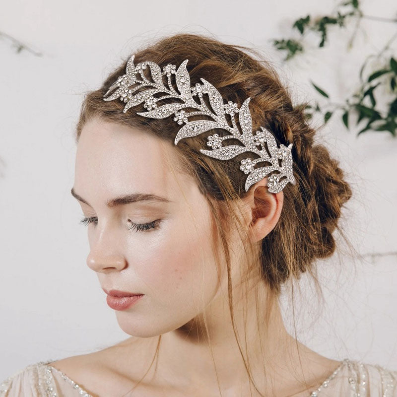 Glänzendes Haarband mit Blumen- und Blattbesatz und Kristall-Strasssteinen - Silber