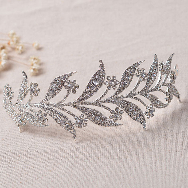 Bandeau orné de strass en cristal et de bordures en forme de feuilles et de fleurs brillantes - Argent