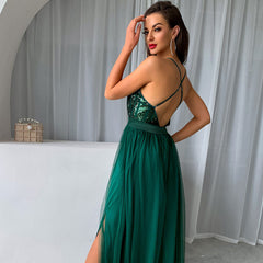 Robe longue de soirée dos nu à empiècements en maille pailletée et décolleté plongeant en V - Vert émeraude