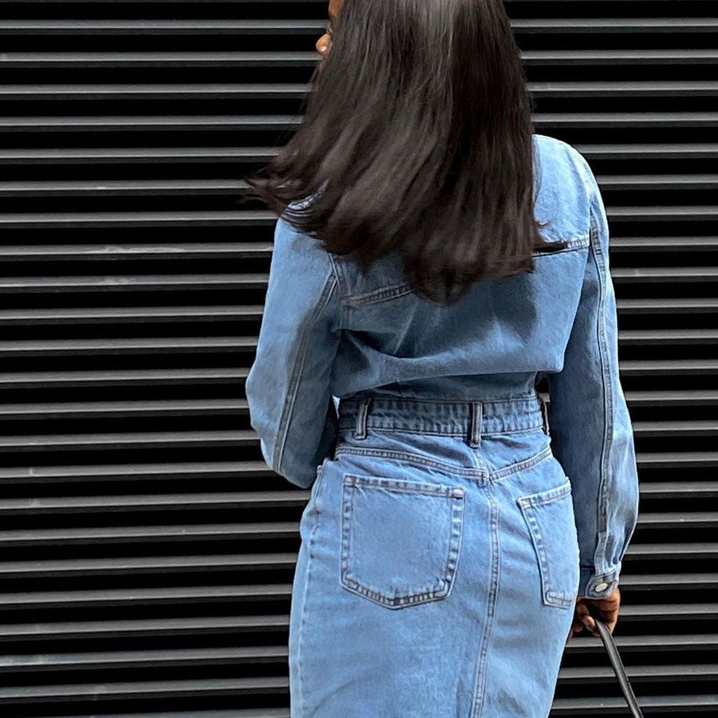 Robe mi-longue en jean boutonnée à manches longues de style urbain - Bleu